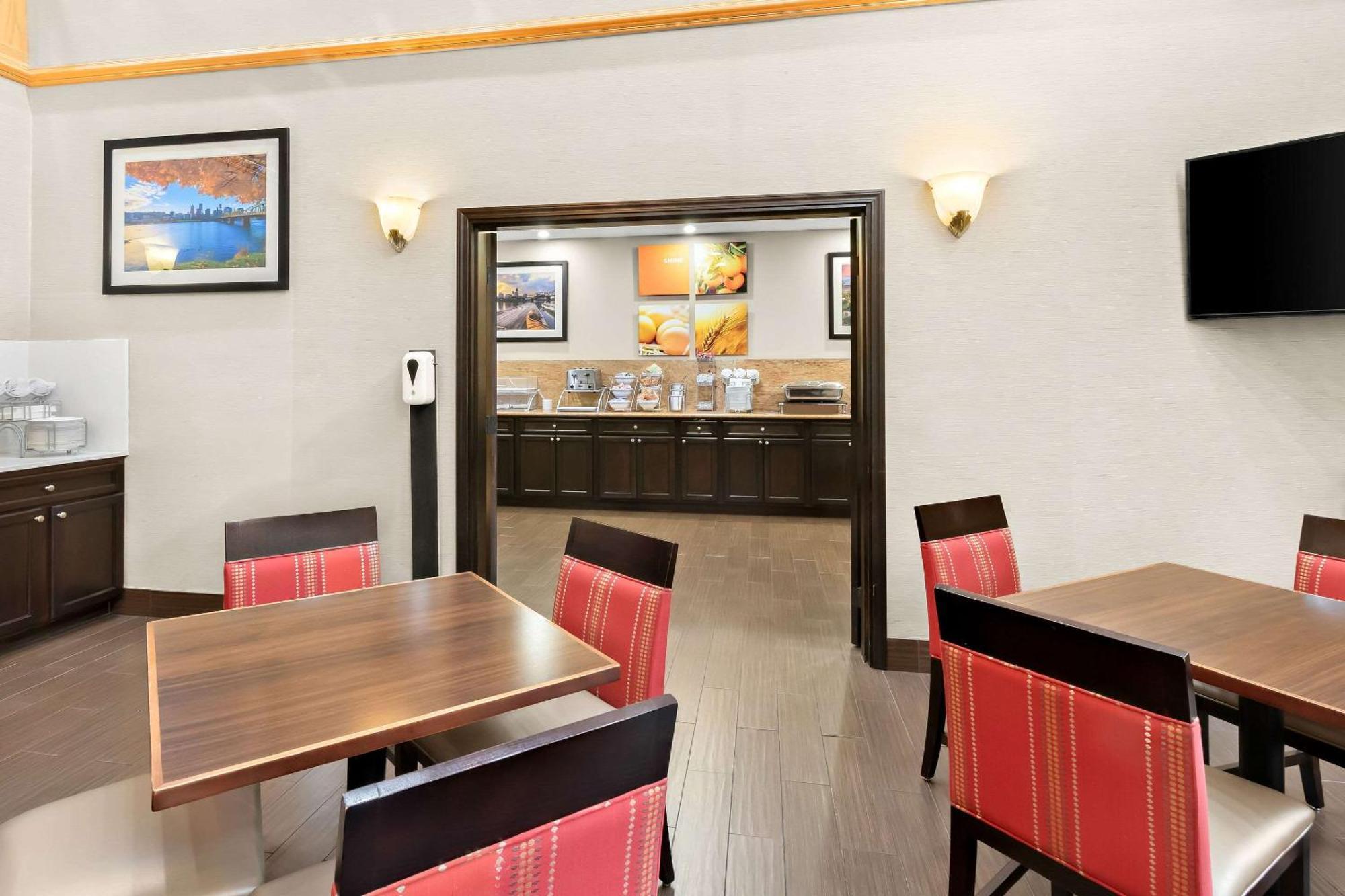 Comfort Suites Portland Airport Εξωτερικό φωτογραφία